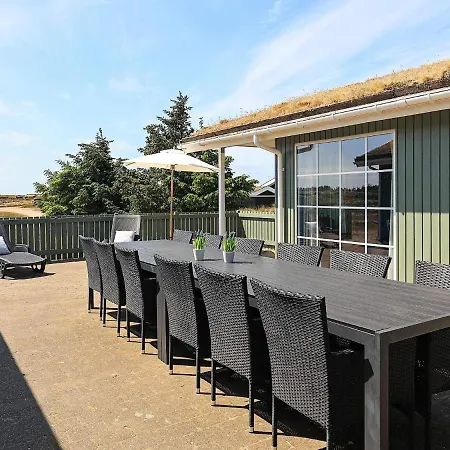 12 Person Holiday In Bl Vand Blåvand
